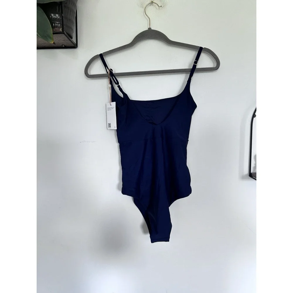 NWT Quince Deep Navy Italian Cut Out One-Piece Swimsuit Size Medium